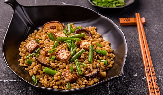 Pearl Barley, Tofu, Green Beans and Shiitake Salad