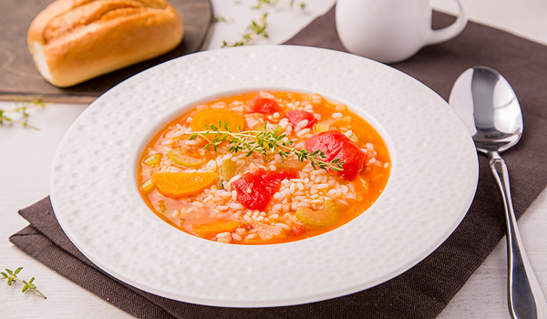 Polish Tomato Soup with Rice