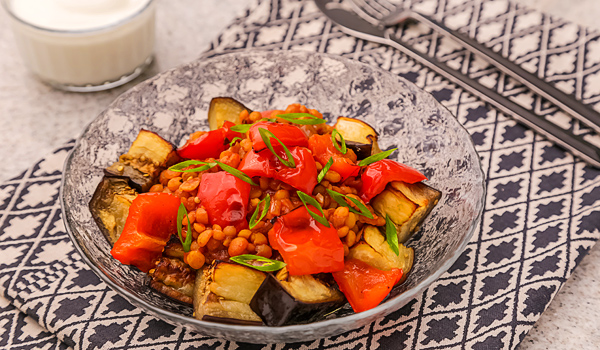 阿拉伯式茄子豌豆