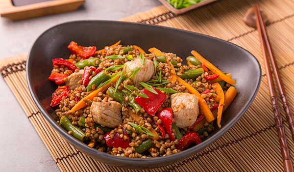 荞麦猪肉炒饭