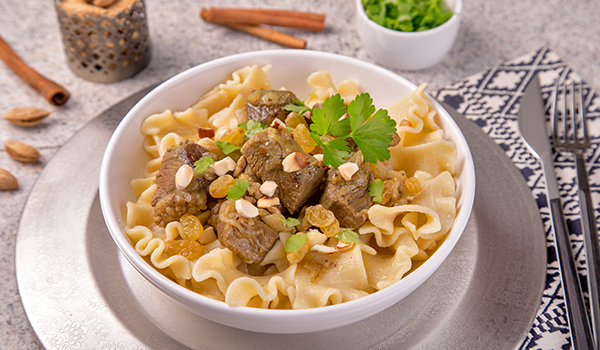 Марокканское рагу с бараниной и пастой
