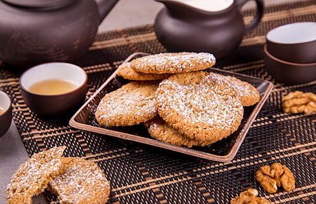 Chinese nut cookies